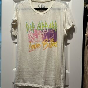 Chaser brand graphic t